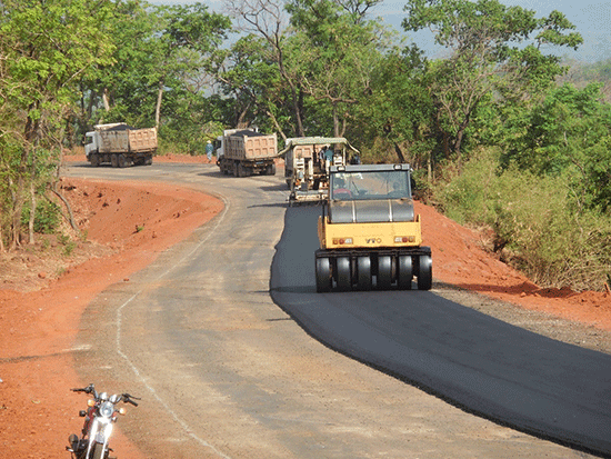 几内亚至塞内加尔公路第二标段86+16公里沥青路项目